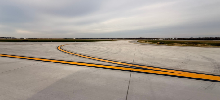 Willow Run Taxiway